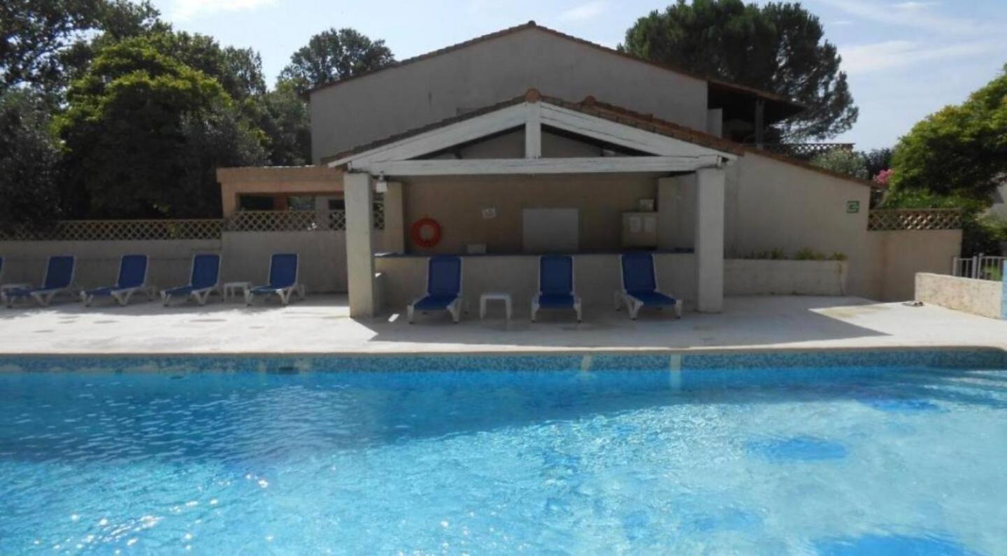 Studio 10M2, Terrasse 18M2 , Parking, Piscine Et Accueille Les Animaux Quissac  Екстер'єр фото